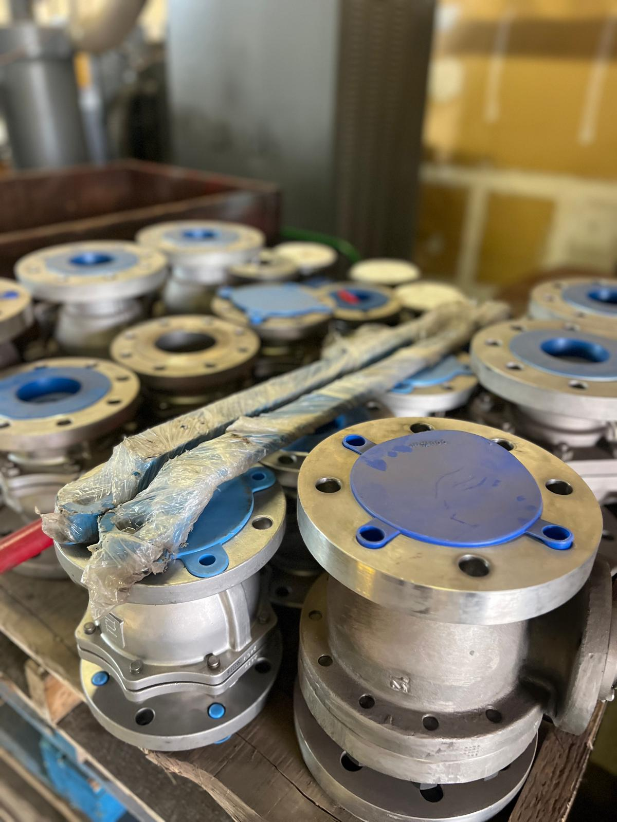 PARTS & ACCESSORIES